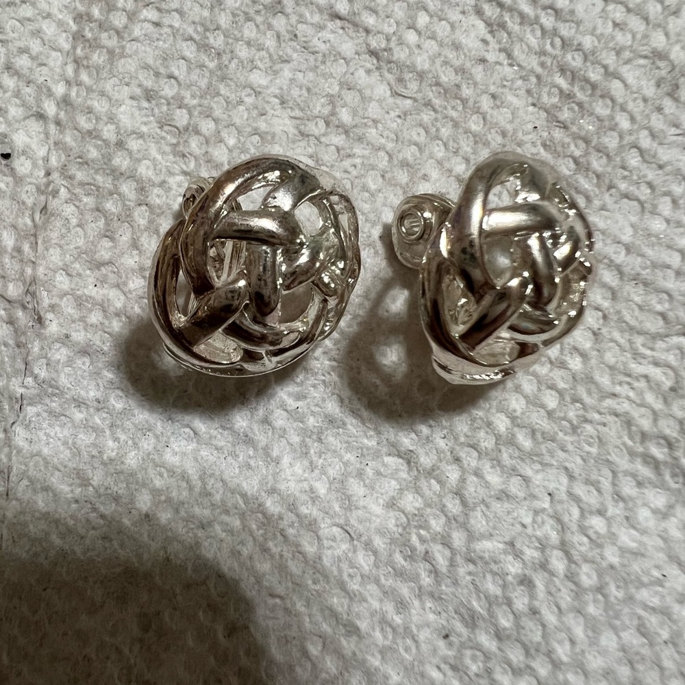 Hmn Brand Silver Tone Beautiful Earrings